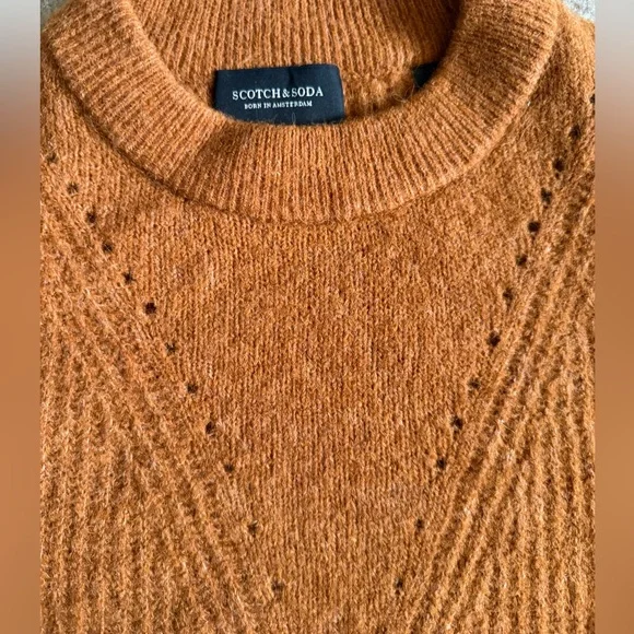 Scotch & Soda V-Neck Sweater in Rich Orange - Picture 4 of 6